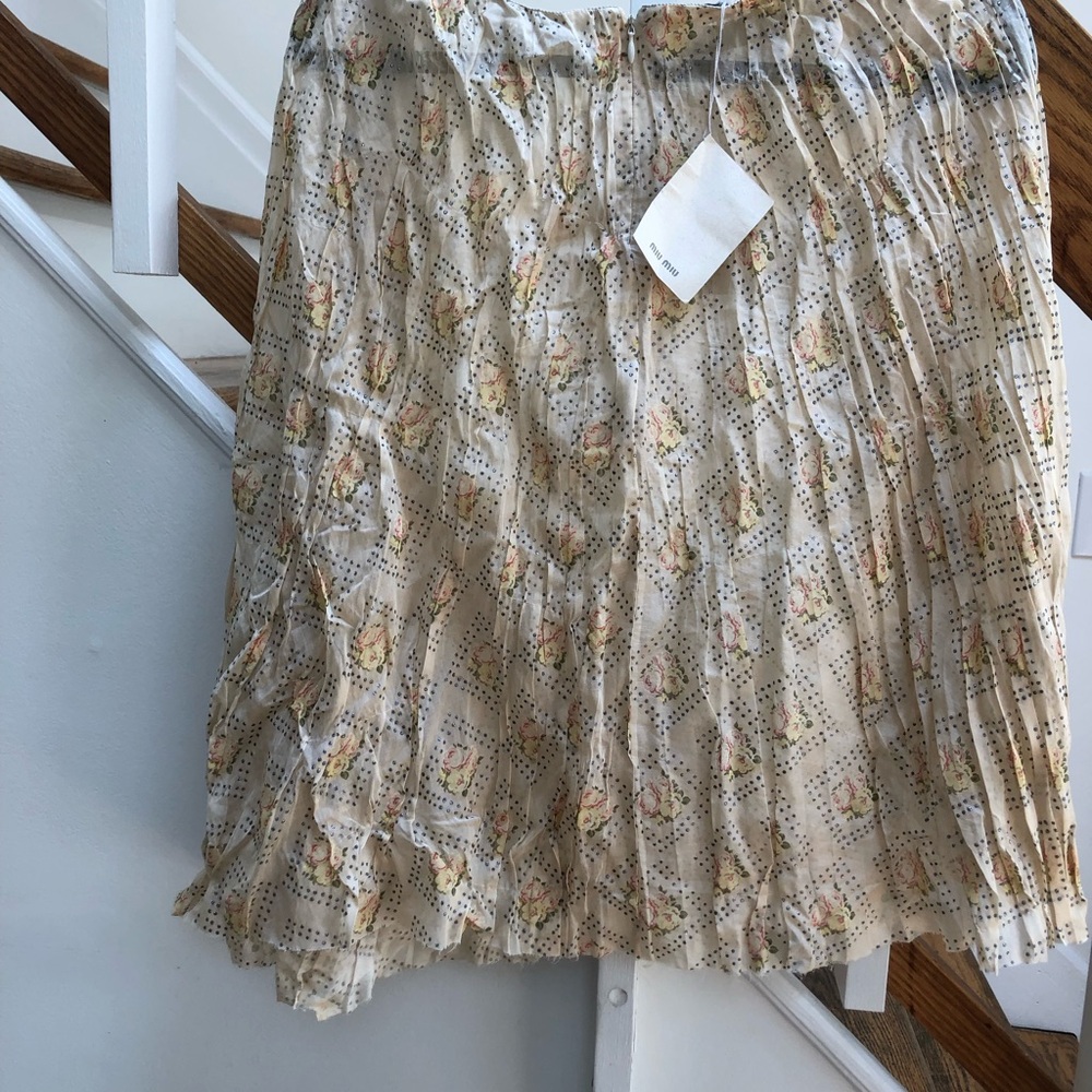 Miu Miu Cream Floral Pleated Mini Skirt